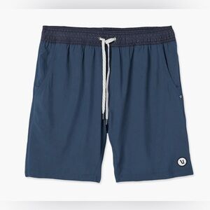 Men’s Vuori Core Shorts 7.5" inseam Indigo, XL